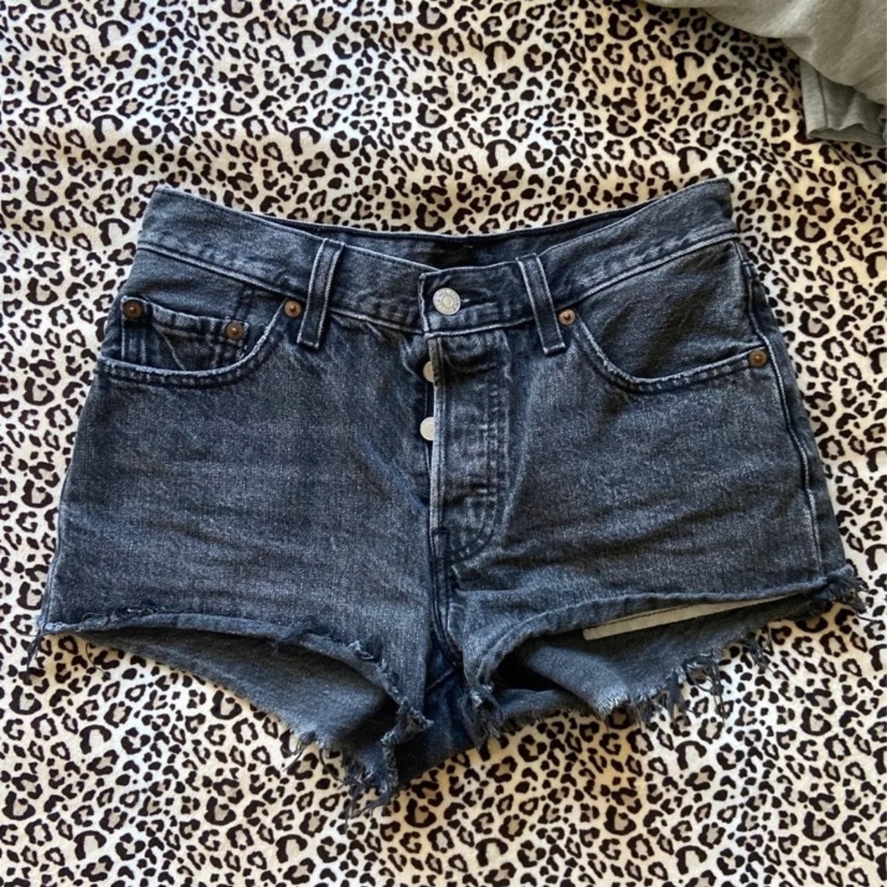 Levi’s denim shorts